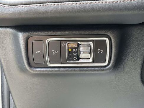 Certified 2023 Lincoln Aviator AWD w/ Premium Package image 22