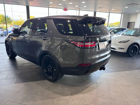 Used 2019 Land Rover Discovery HSE image 5
