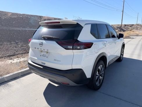 Certified 2023 Nissan Rogue SV AWD/4WD image 5