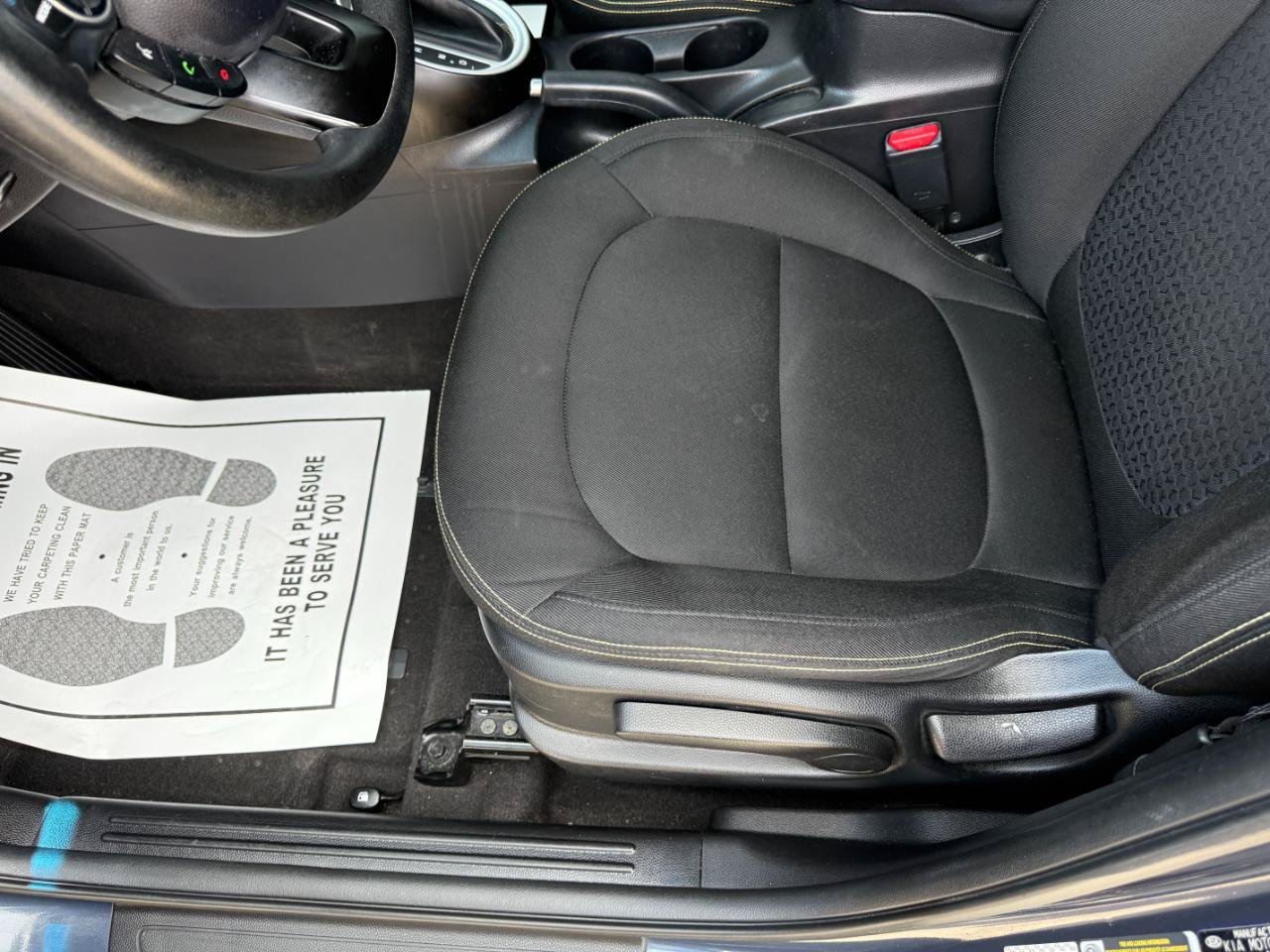Used 2015 Kia Soul + FWD image 14