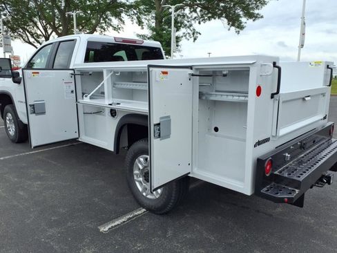 New 2025 Chevrolet Silverado 2500 W/T w/ WT Convenience Package AWD/4WD image 11