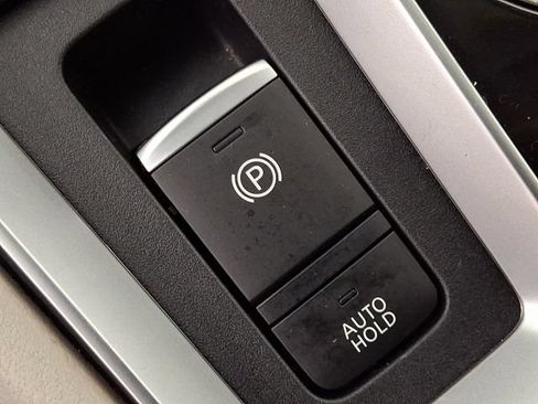 Used 2020 Nissan Altima 2.5 SV FWD image 25