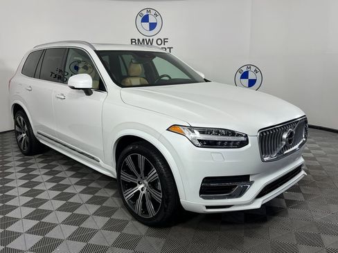 Used 2021 Volvo XC90 T8 Inscription w/ Advanced Package image 1