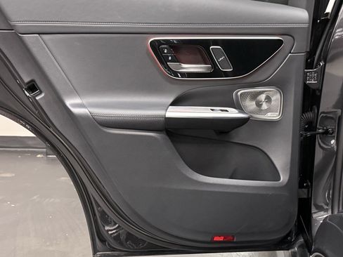 Certified 2023 Mercedes-Benz GLC 300 image 37