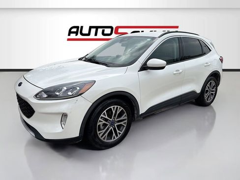 Used 2020 Ford Escape SEL FWD image 3