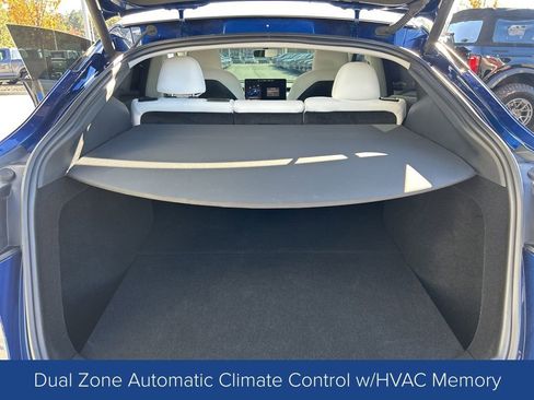 Used 2024 Tesla Model Y Performance image 7