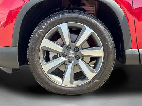 Certified 2025 Honda Pilot Touring image 12
