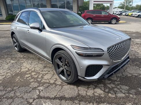Used 2023 Genesis GV70 2.5T w/ Sport Prestige Package AWD/4WD image 5