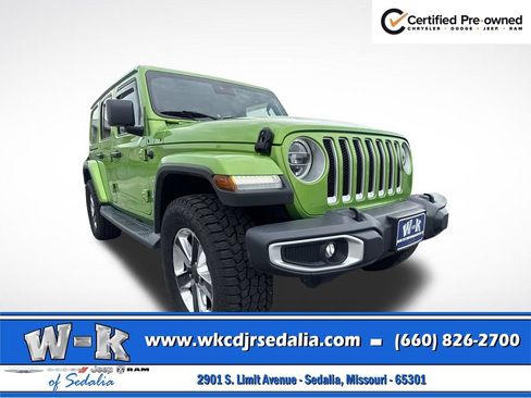 Used 2019 Jeep Wrangler Unlimited Sahara AWD/4WD image 3