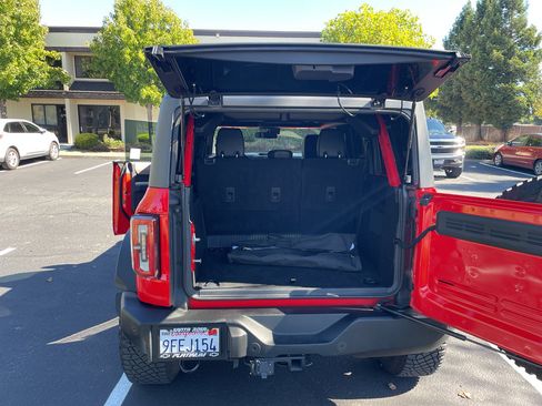 Used 2023 Ford Bronco Wildtrak image 69