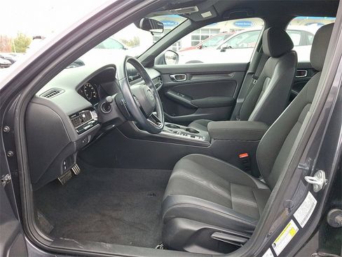 Used 2022 Honda Civic Sport image 15