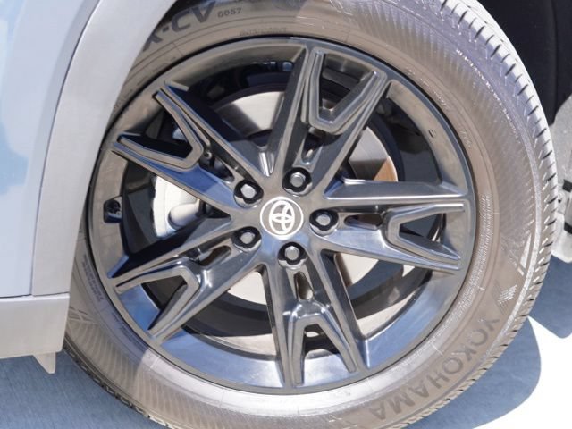 Certified 2025 Toyota Grand Highlander AWD Hybrid image 13