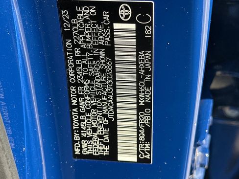 Used 2024 Toyota Prius LE image 30