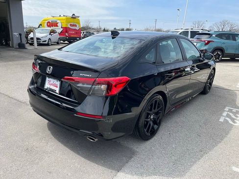 Used 2024 Honda Civic Sport image 7