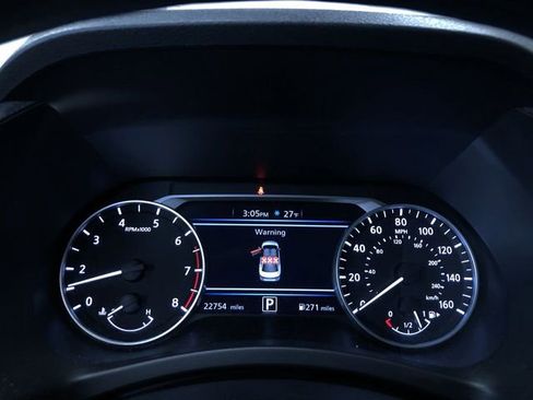 Used 2025 Nissan Sentra SV image 31