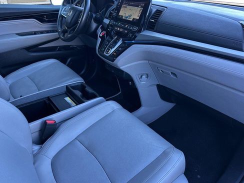 Used 2018 Honda Odyssey Elite image 18