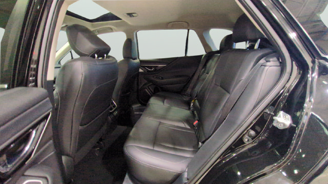 Certified 2022 Subaru Outback Limited XT AWD/4WD image 17