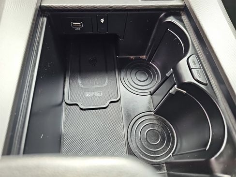 Used 2021 Hyundai Palisade Limited image 30