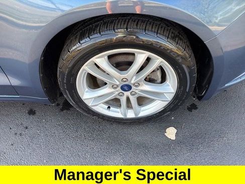 Used 2018 Ford Fusion S image 40