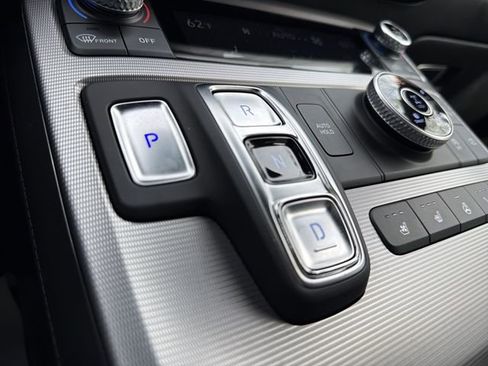 Used 2024 Hyundai Palisade Calligraphy image 20