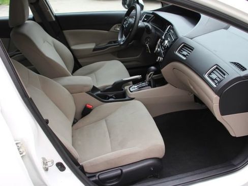 Used 2013 Honda Civic LX image 30