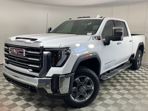 New 2026 GMC Sierra 2500 SLT w/ SLT Premium Package image 2