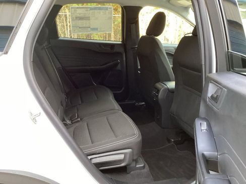 New 2025 Ford Escape Active image 31