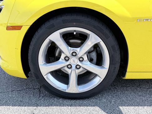 Used 2014 Chevrolet Camaro LT w/ RS Package RWD image 31