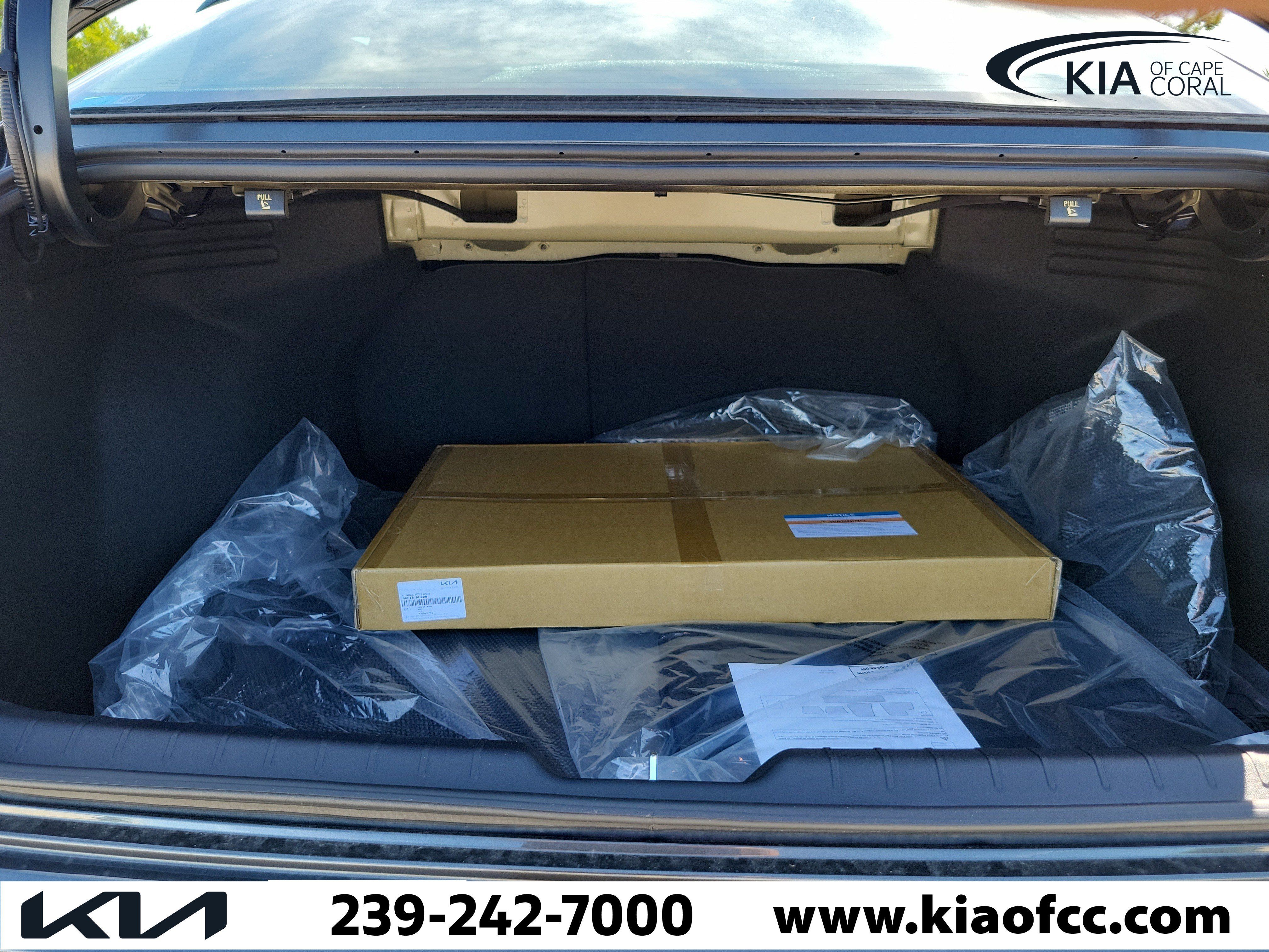 New 2026 Kia K4 EX FWD image 11