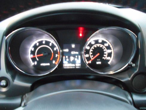 Used 2021 Mitsubishi Outlander Sport FWD image 12