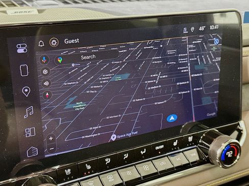 New 2025 Chevrolet Colorado ZR2 w/ Technology Package image 13