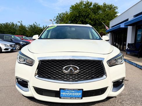 Used 2016 INFINITI QX60 Luxe w/ Premium Package AWD/4WD image 3