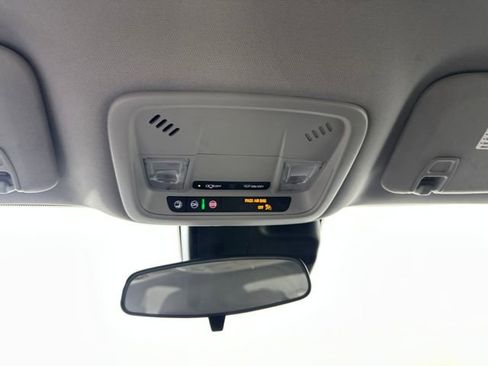 Used 2023 Chevrolet Malibu LT image 24