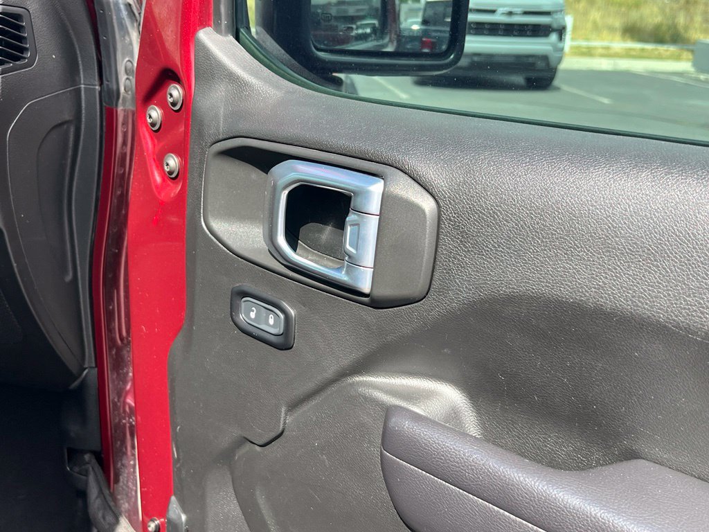 Used 2021 Jeep Gladiator Mojave AWD/4WD image 17