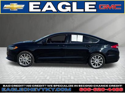 Used 2017 Ford Fusion SE w/ Fusion SE Technology Package