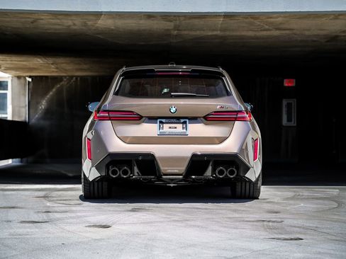 New 2026 BMW M5 Touring AWD/4WD image 6