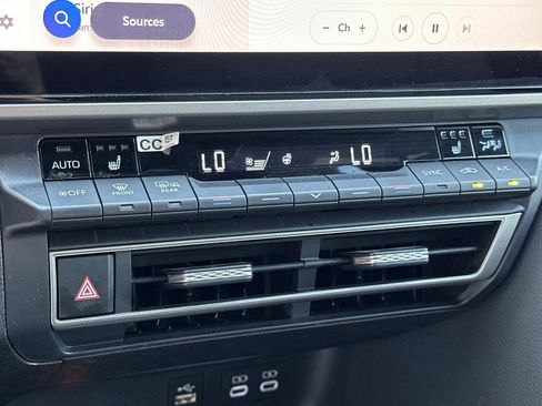 Certified 2025 Toyota Camry XSE FWD image 19