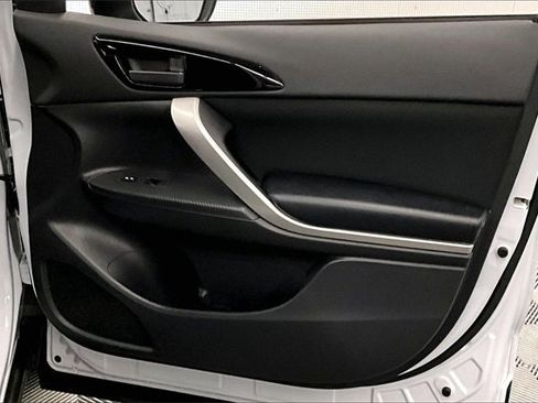 Used 2023 Mitsubishi Eclipse Cross SE image 18