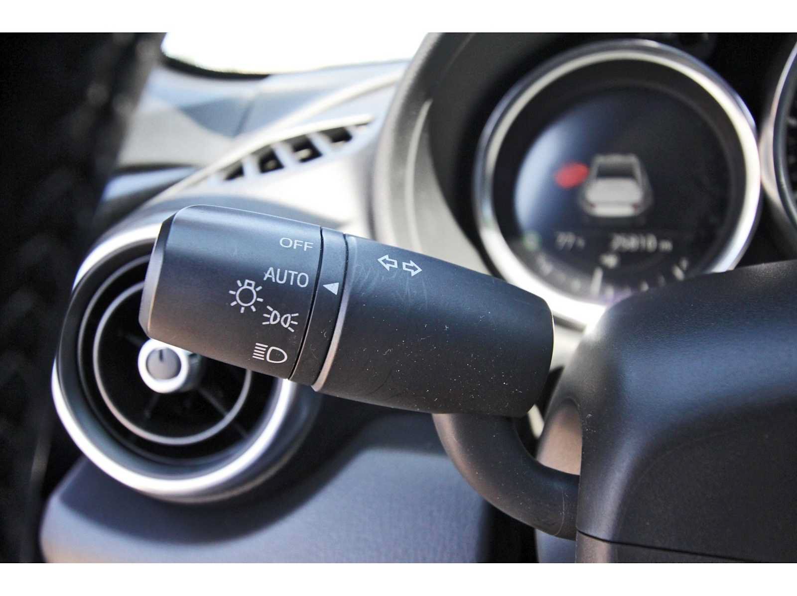 Used 2025 MAZDA MX-5 Miata RF Grand Touring RWD image 12