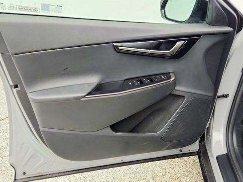 Used 2025 Kia EV6 Light RWD image 10