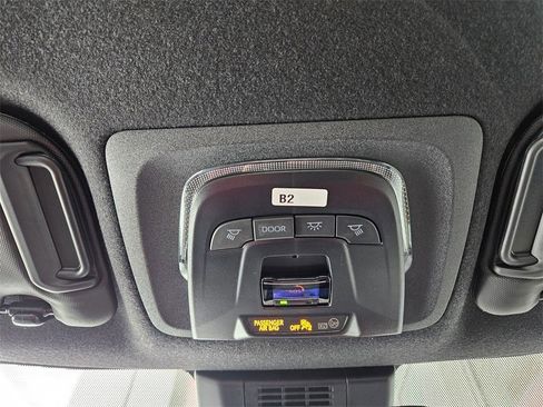 New 2026 Toyota Corolla SE image 18