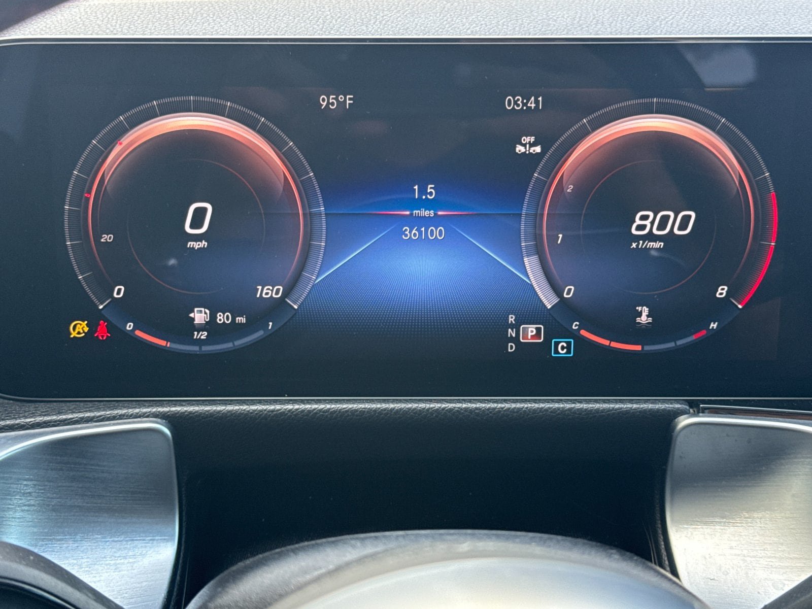 Used 2023 Mercedes-Benz GLB 250 4MATIC image 23