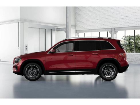 New 2026 Mercedes-Benz GLB 250 image 33