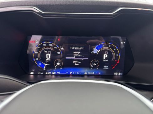 Used 2025 Chevrolet Colorado Z71 w/ Z71 Convenience Package 2 AWD/4WD image 15