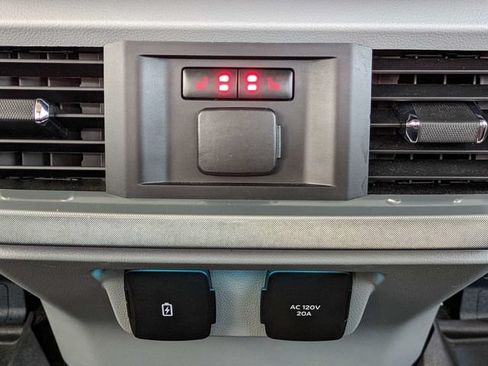 Used 2021 Ford F150 Limited AWD/4WD image 21