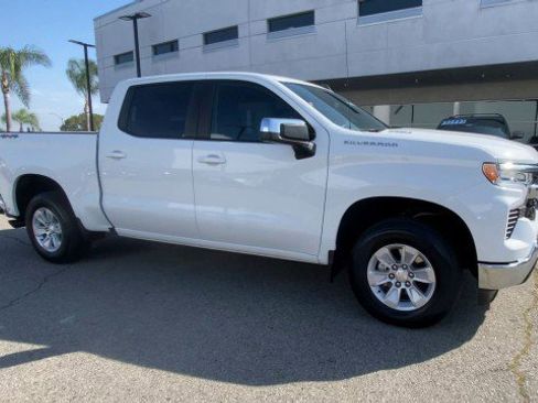 Used 2025 Chevrolet Silverado 1500 LT w/ Protection Package image 2