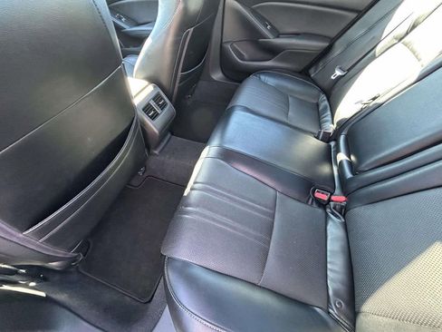 Used 2019 Honda Accord EX image 12