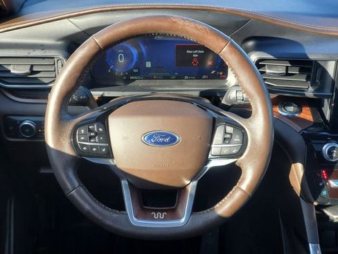 Used 2022 Ford Explorer King Ranch w/ Technology Package AWD/4WD image 25