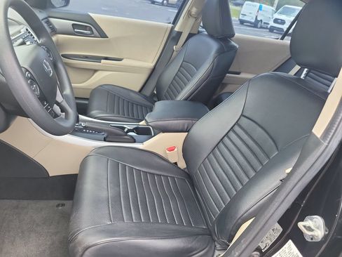 Used 2013 Honda Accord LX image 14