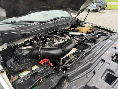 Used 2017 Ford F250 Platinum AWD/4WD image 20